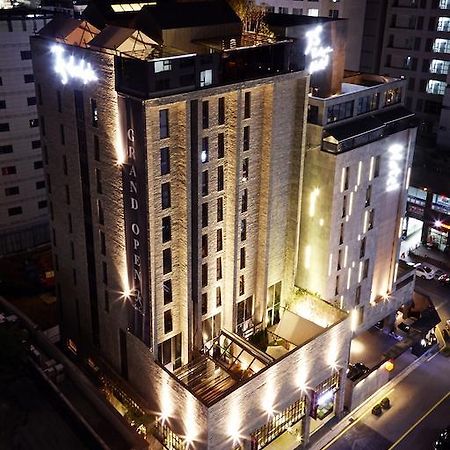 Osan Js The Classic Hotel מראה חיצוני תמונה