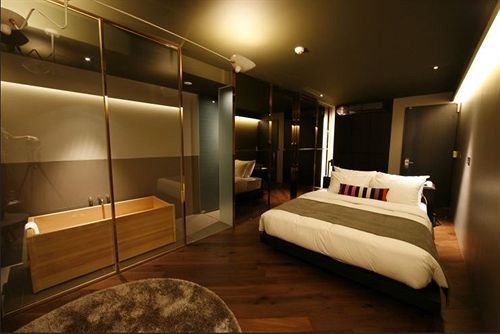 Osan Js The Classic Hotel מראה חיצוני תמונה