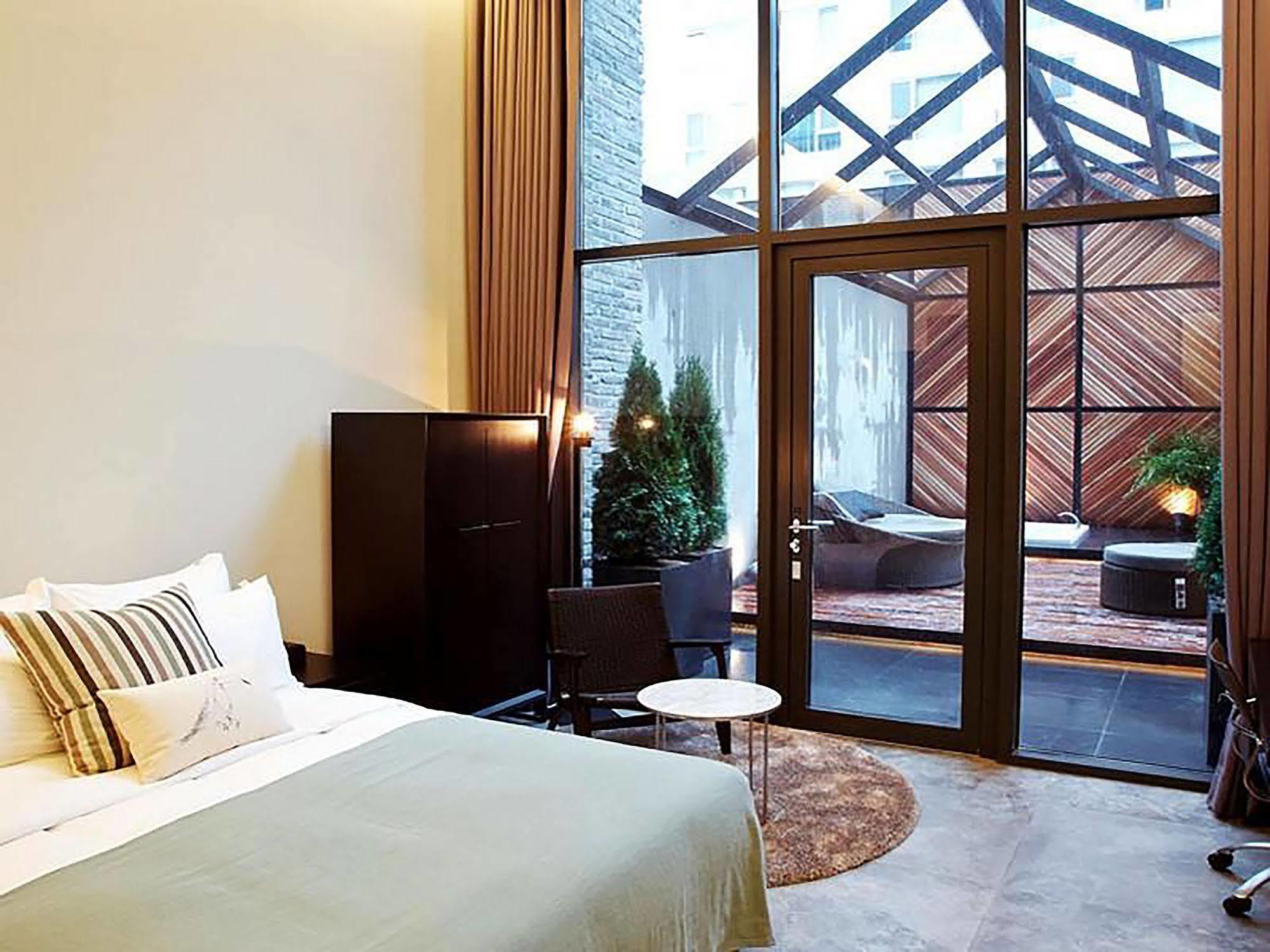 Osan Js The Classic Hotel מראה חיצוני תמונה